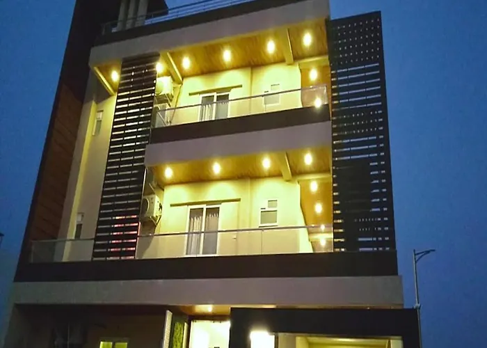 Hotel Avasa Inn